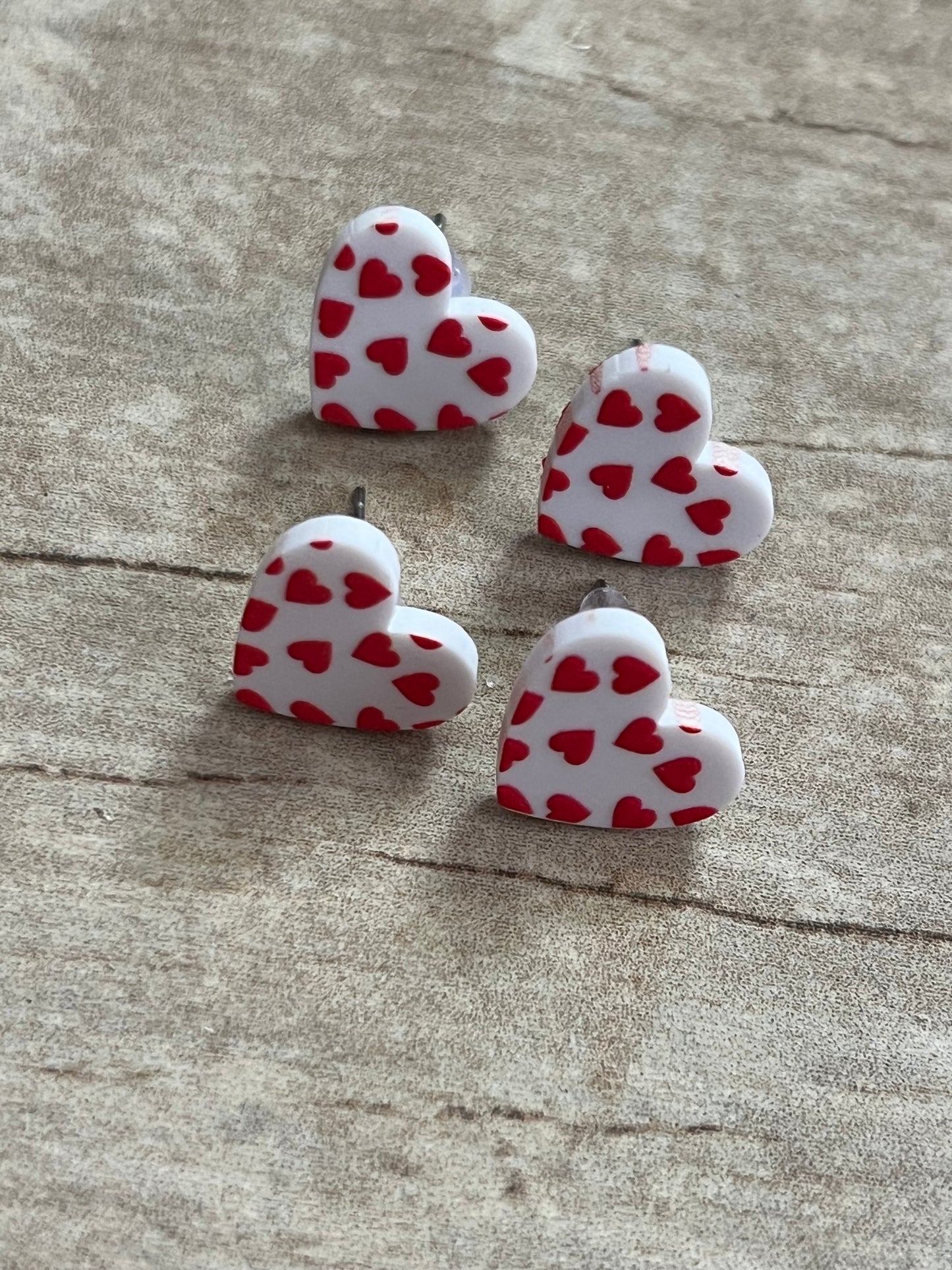 Mini heart studs