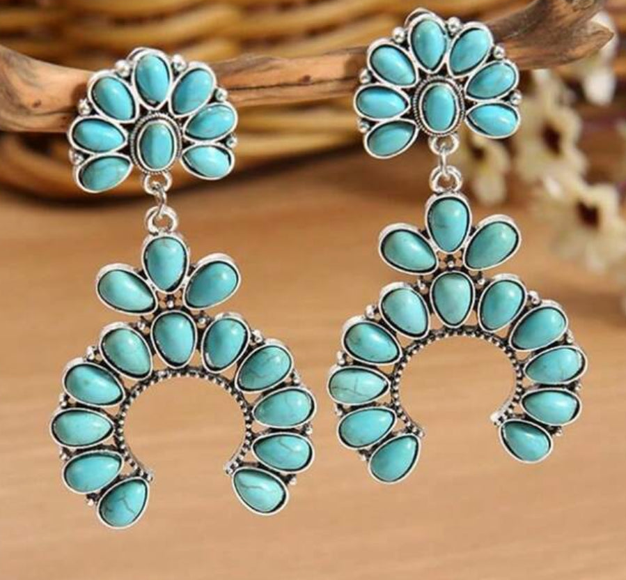 Turquoise inspired earrings style 3