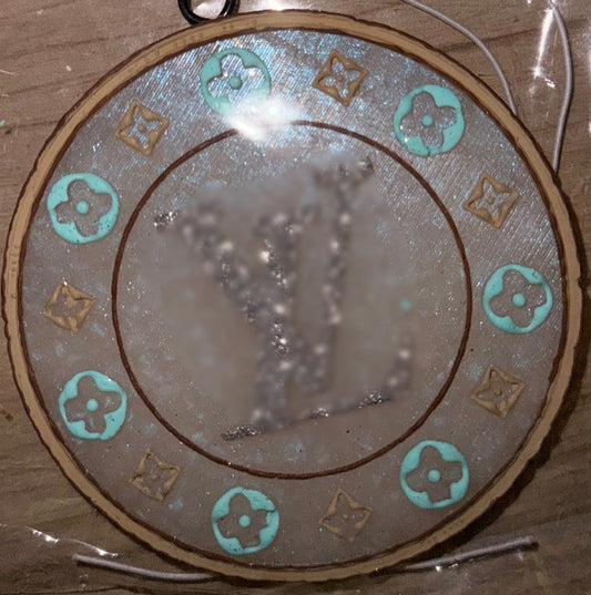 Boujee Circle Freshie