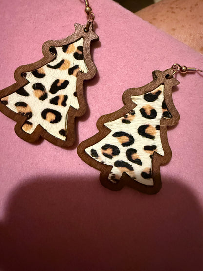 Wood Christmas Tree Earrings