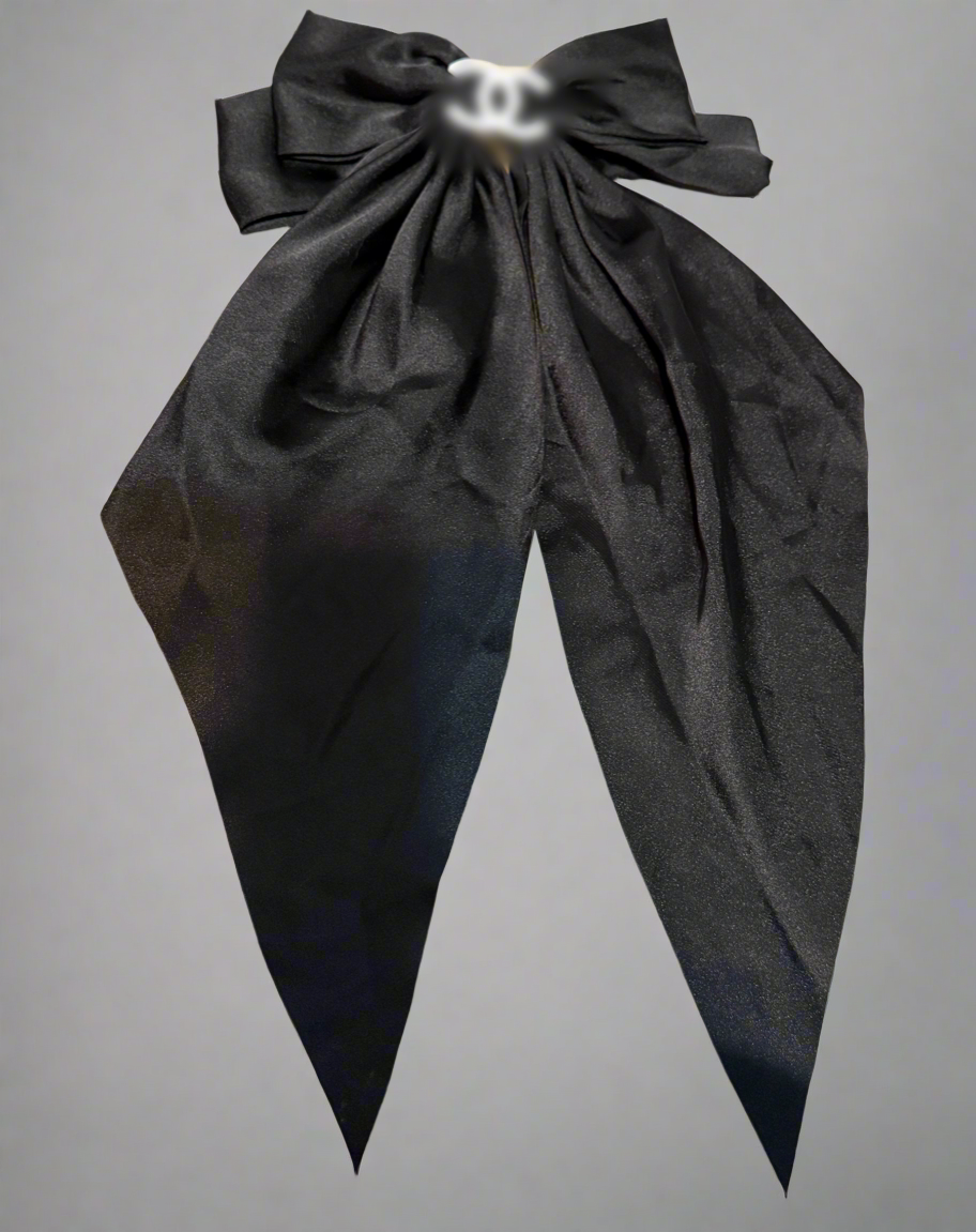 Boujee Sailor Bow Clip